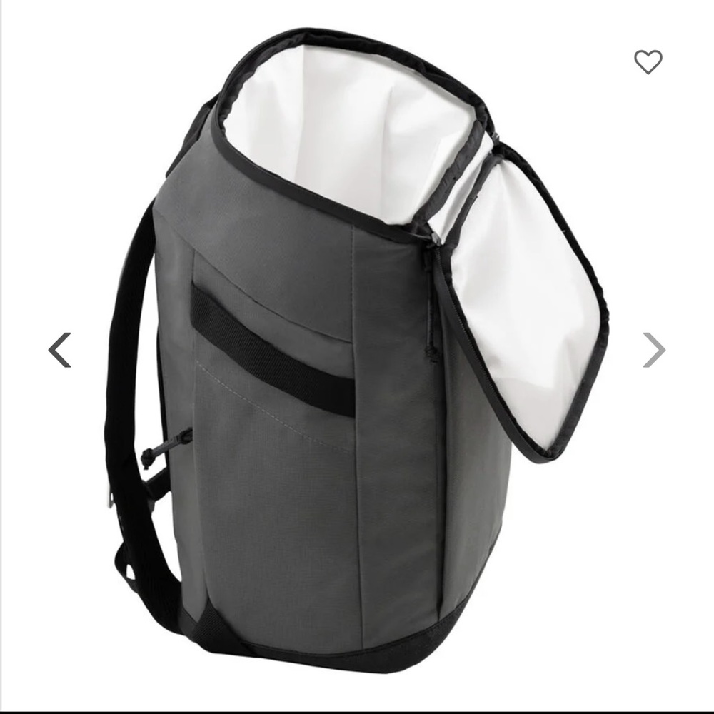 FREE SHIPPING! Brand New Otterbox Backpack Cooler